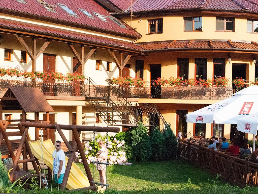 Sloneczny Dwor Bed and Breakfast Krynica Morska Buitenkant foto