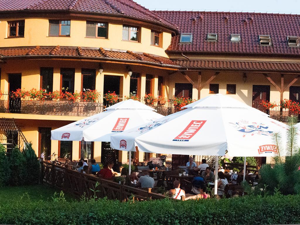 Sloneczny Dwor Bed and Breakfast Krynica Morska Buitenkant foto
